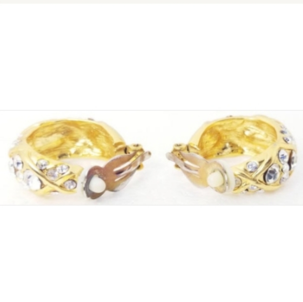 Beautiful Clear Rhinestone Hoop Style Clip… - Picture 7 of 7